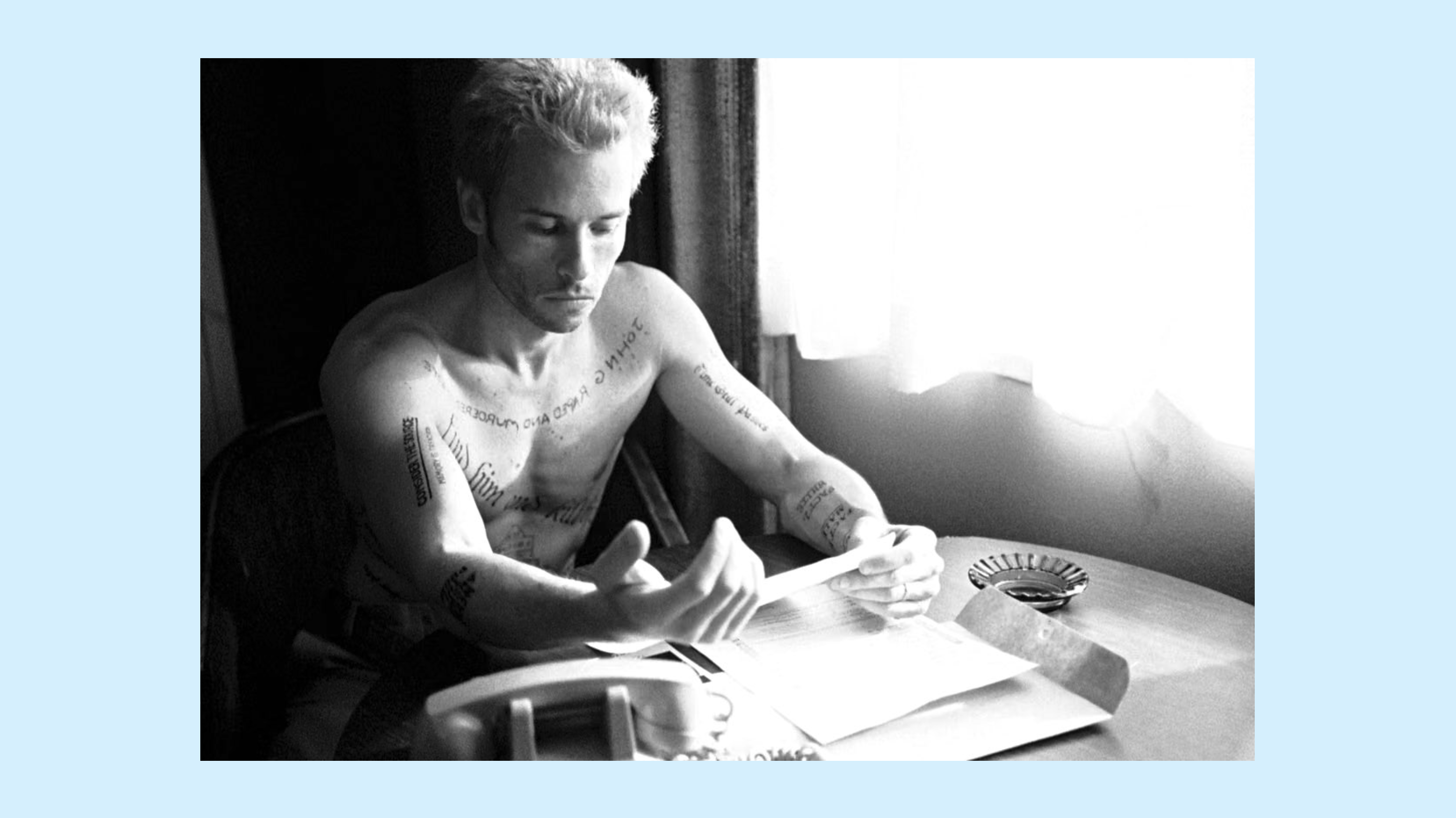 Guy Pearce in Christopher Nolan's *Memento*